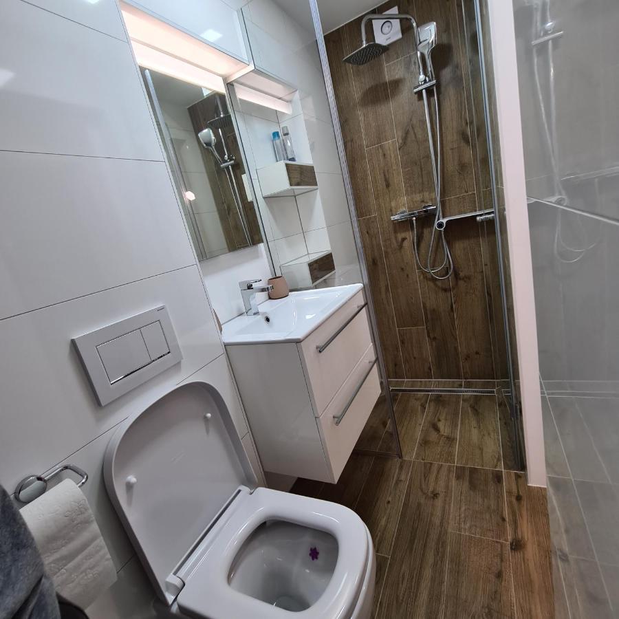 Apartment Dinlux Maribor Exterior foto