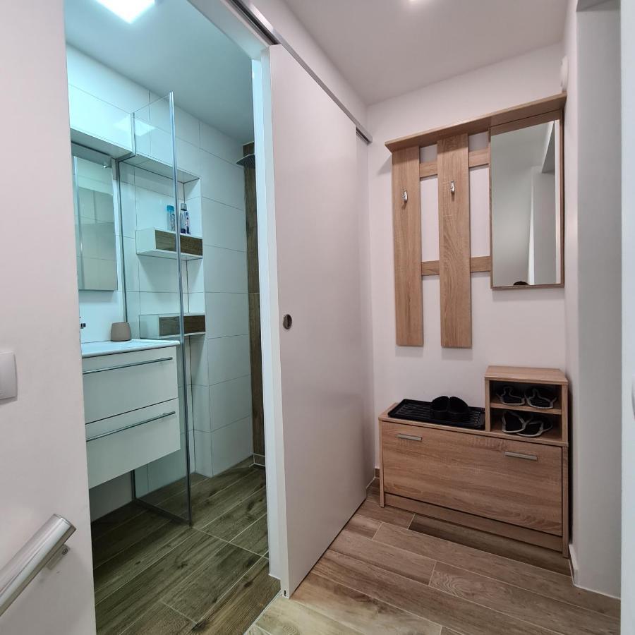 Apartment Dinlux Maribor Exterior foto